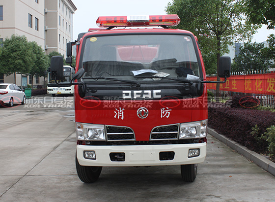 東風(fēng)福瑞卡單排4噸消防灑水車